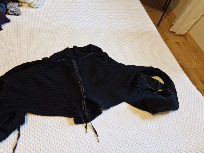 Gilets et pulls 5pieces - photo numéro 3