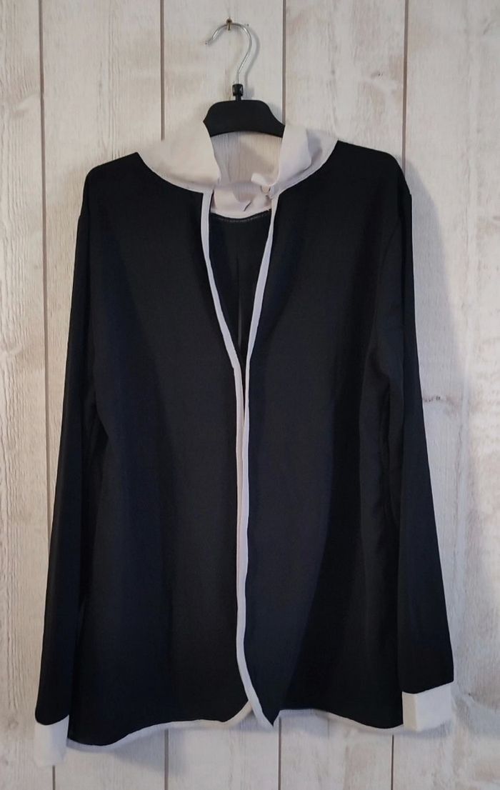 Blouse noir et blanche Scarlet Jones taille unique - photo numéro 2