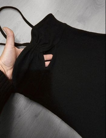 Robe bretelle croisé ouvert devant 🤍