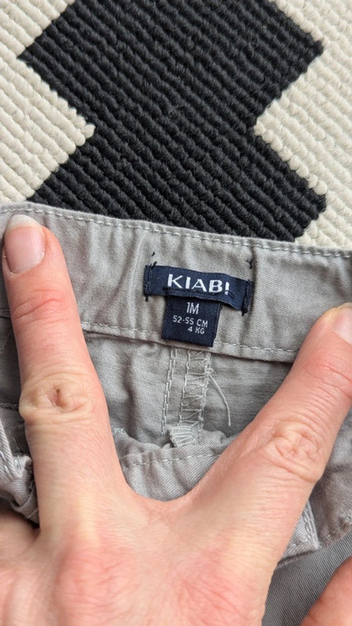 Pantalon gris Kiabi 1 mois - photo numéro 2