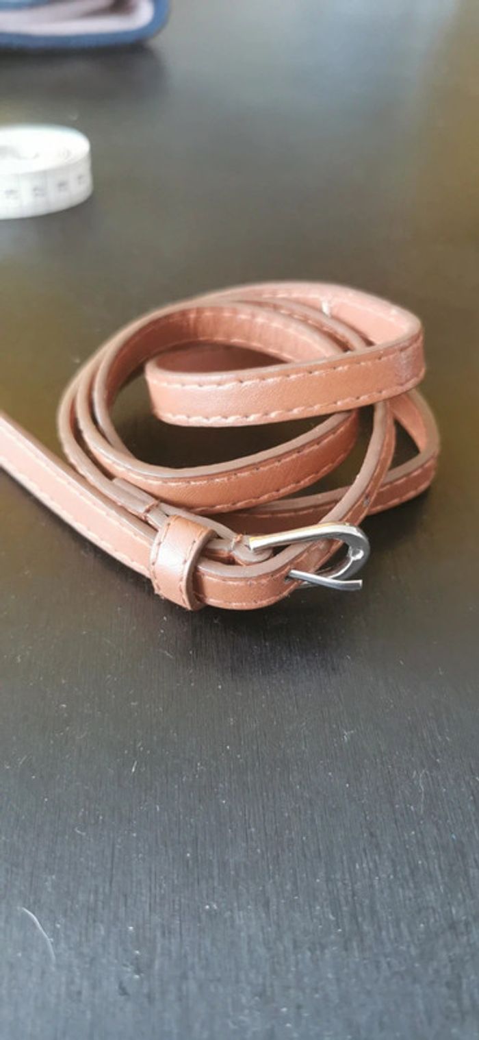 Ceinture fine
