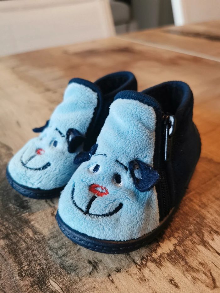 🌺Chaussons pointure 19 bleu bébé Toti - photo numéro 2