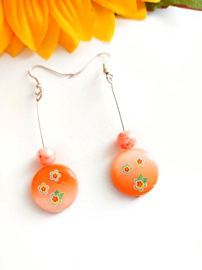Magnifique paire de boucles d'oreilles pendantes orange - photo numéro 3