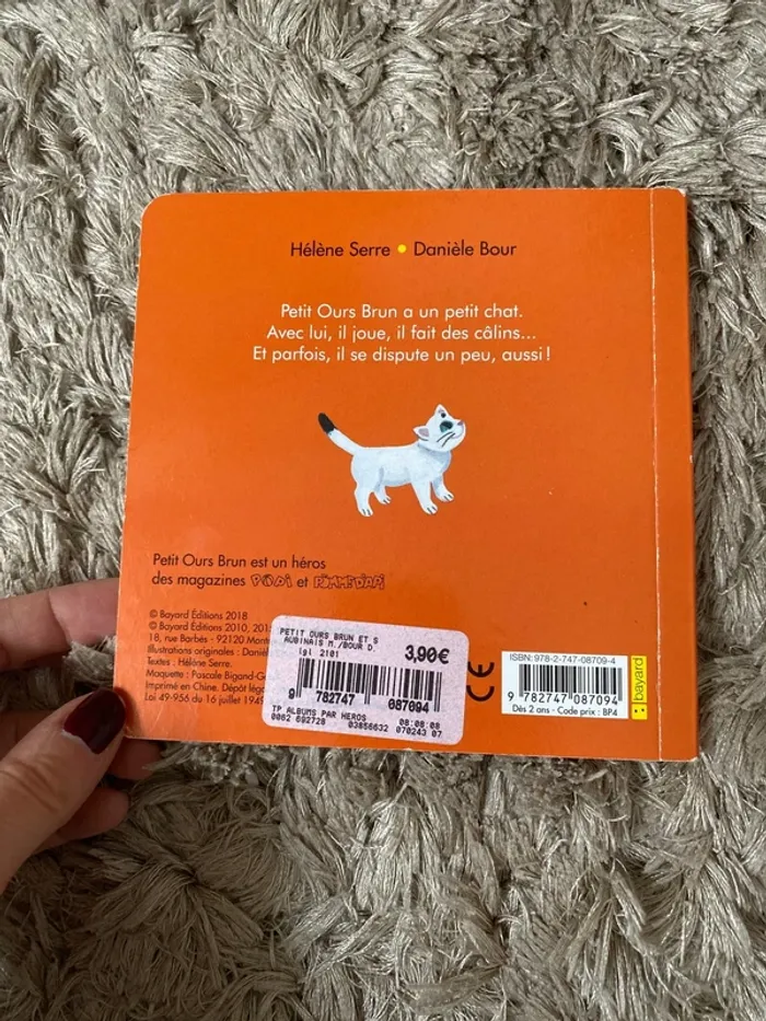 Livre petit ours brun - photo numéro 4