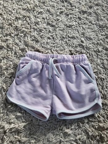 Short rose poudrée fille primark 4 / 5 ans