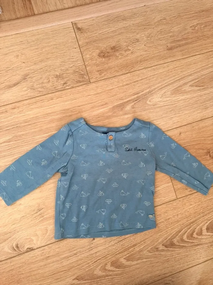 TEE shirt
