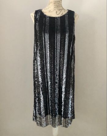 Robe de soirée noire et argentée