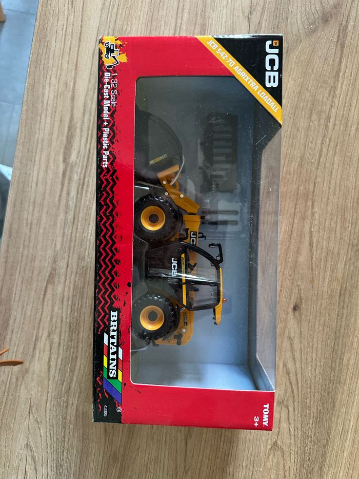 Chargeur JCB agrixtra - photo numéro 2