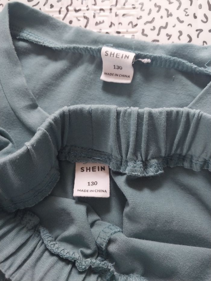 Ensemble garçon Shein – 2 pièces (T-shirt + short) - photo numéro 4