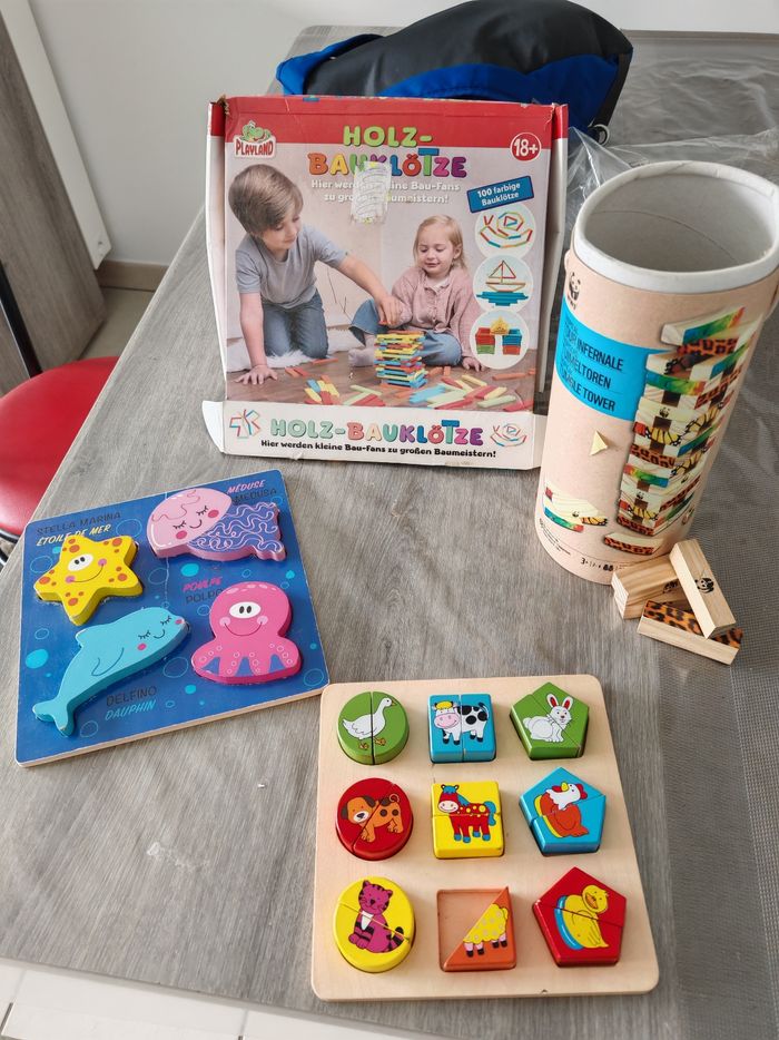 Lot puzzle et capela en bois
