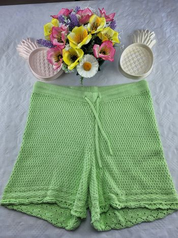Short FB Sister vert pistache effet flanelle/laine léger taille 36