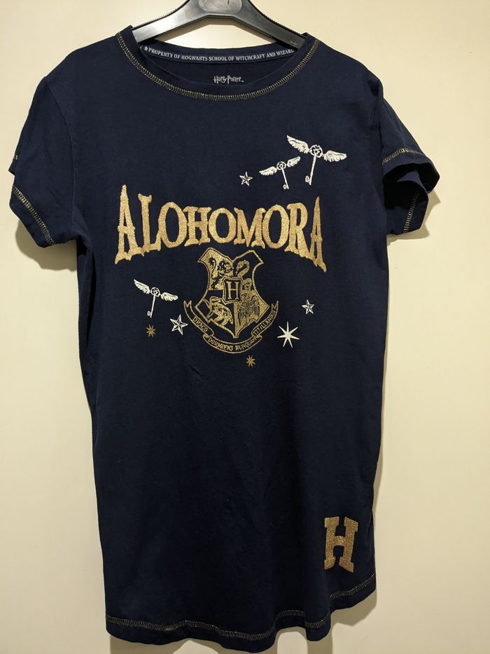 Magnifique tee shirt pyjama Harry Potter bleu et doré. Taille S
