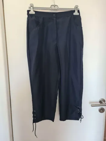 Pantacourt avec laçage taille 44