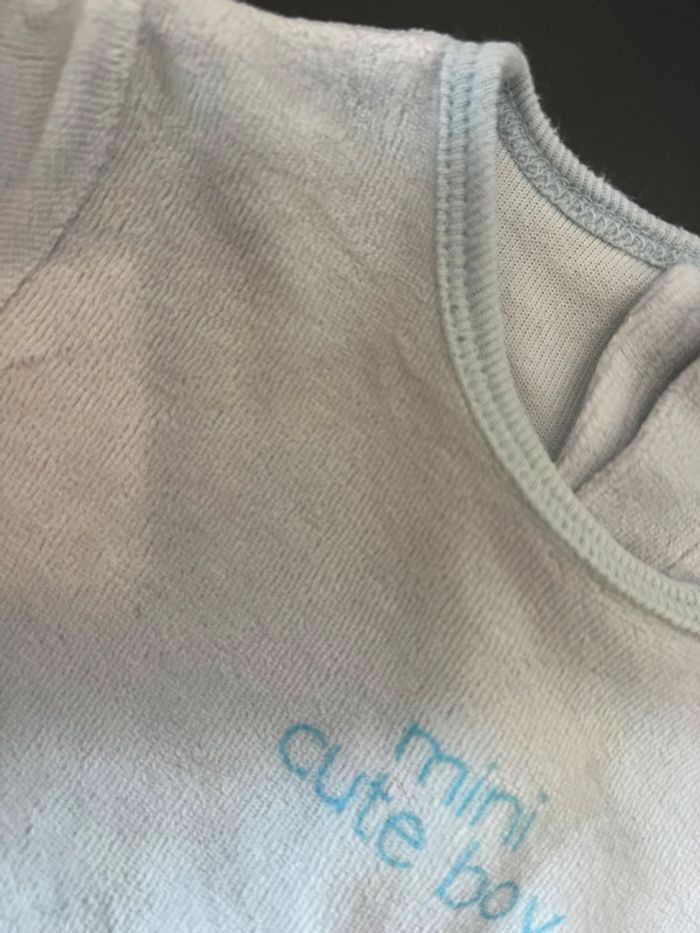 Pyjama 3 mois - photo numéro 3