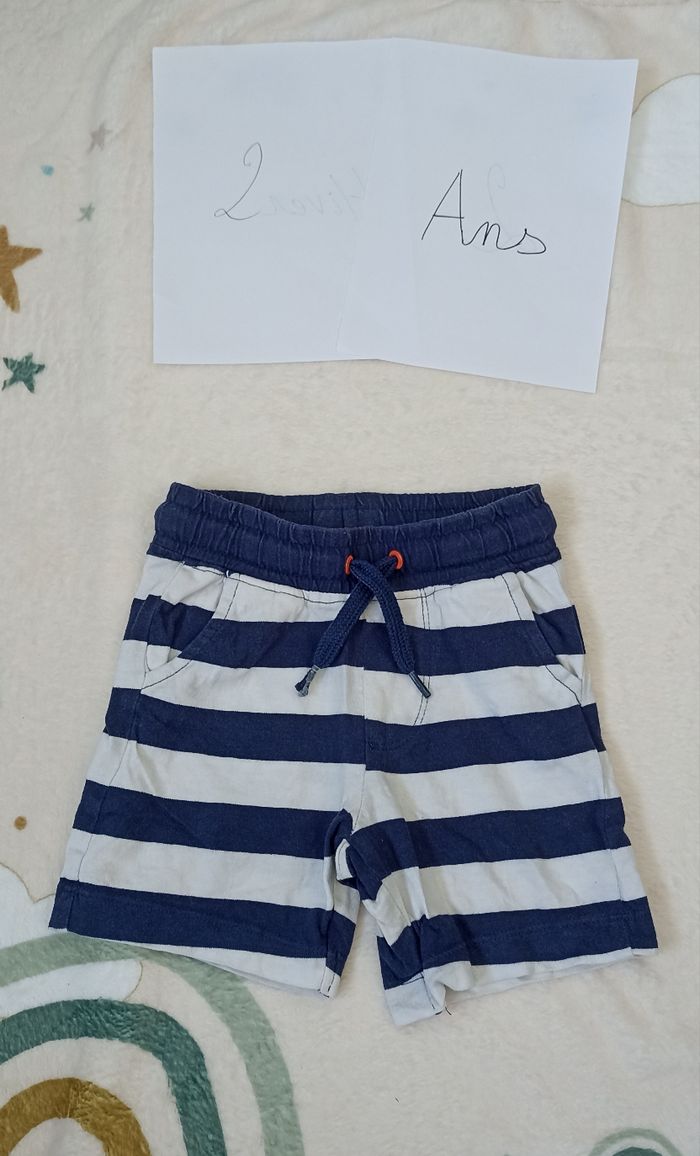 Short léger