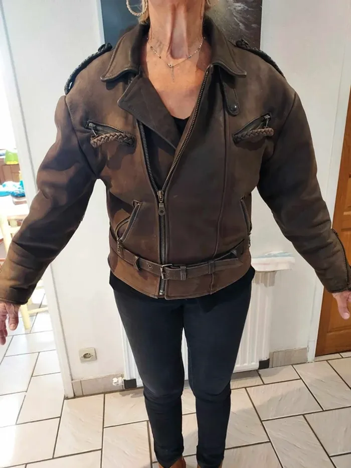 Blouson cuir marron/ perfecto/ moto / femme / taille 40/42 - photo numéro 3