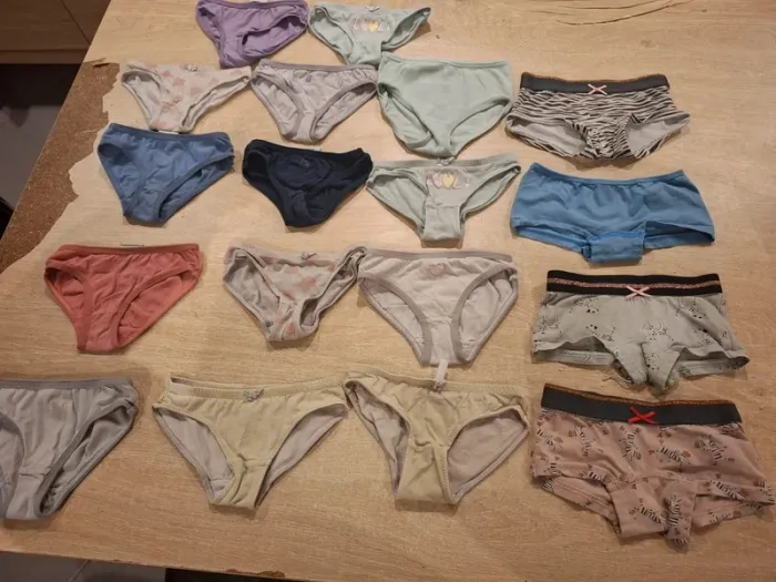 Lot de 18 culottes / boxer filles 👧