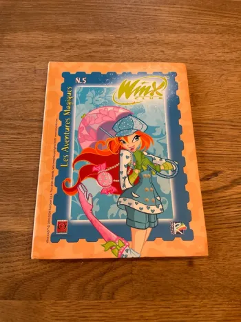 Livre Winx Club Les aventures magiques Numéro 5