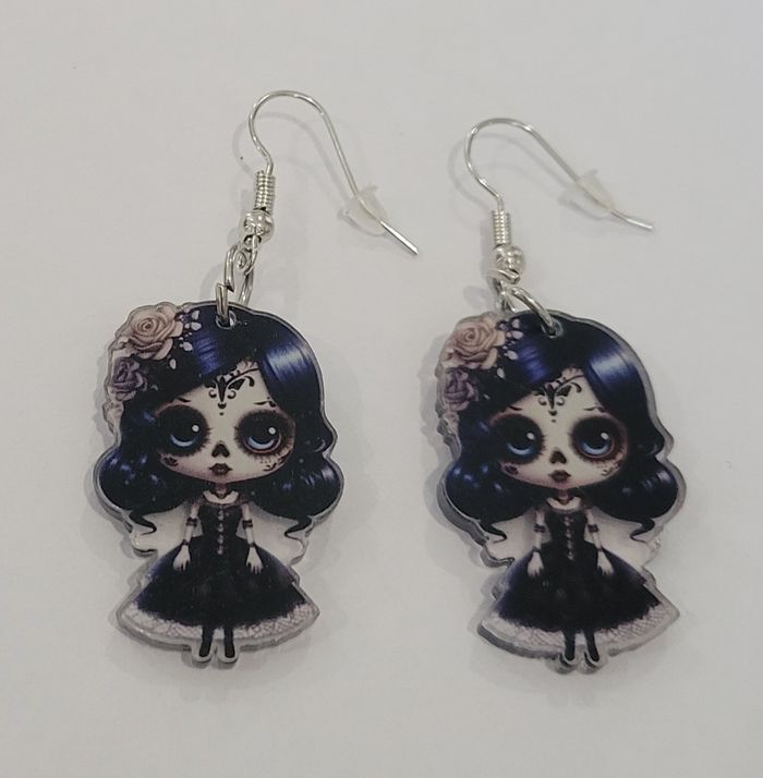 BOUCLES D'OREILLES POUPEE SANTA MUERTE HALLOWEEN ! NEUVE ! MODELE 5 - photo numéro 4