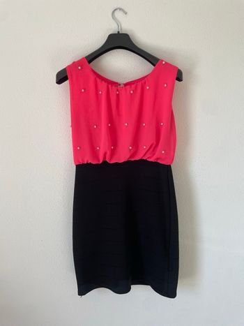 robe rose noir perles t38