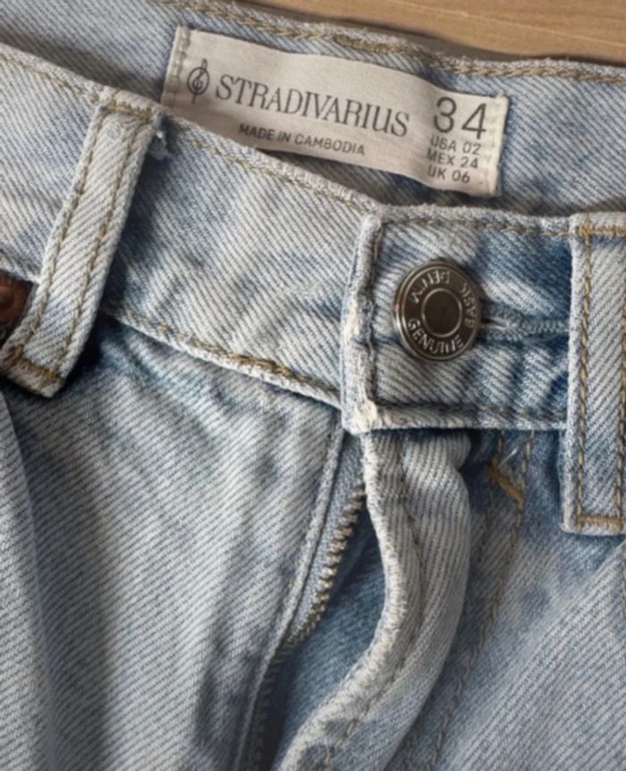 Jean’s troués Stradivarius / - photo numéro 2