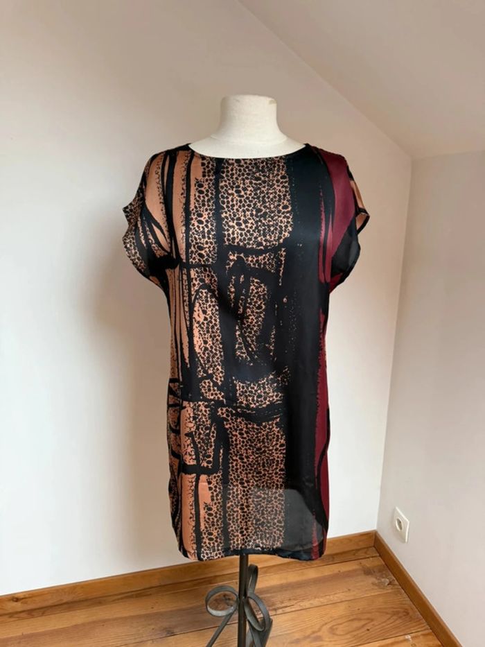 Superbe robe ou Tunique longue fluide satinée Promod 🌸
