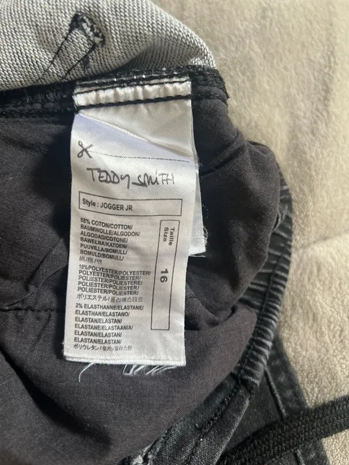 Pantalon - photo numéro 2