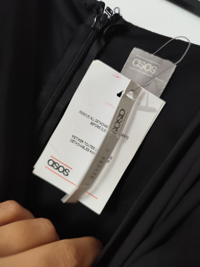 Robe neuve 36 - photo numéro 2