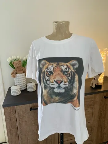 TEE shirt manches courtes avec tigre femme