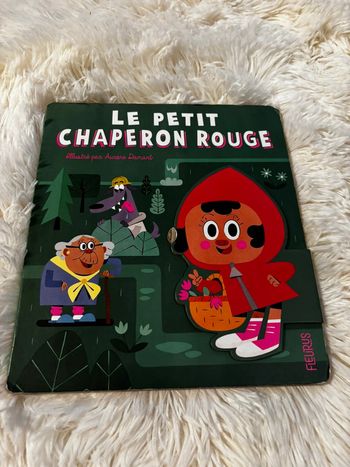 Livre le petit chaperon rouge