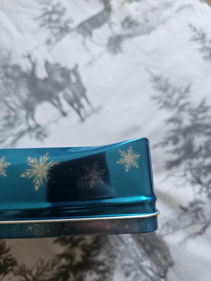 Boite coloriages reine des neiges - photo numéro 3