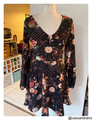 Robe fleurie noire Abercrombie