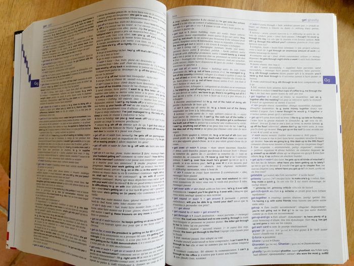 Dictionnaire Harrap's comme neuf - photo numéro 2