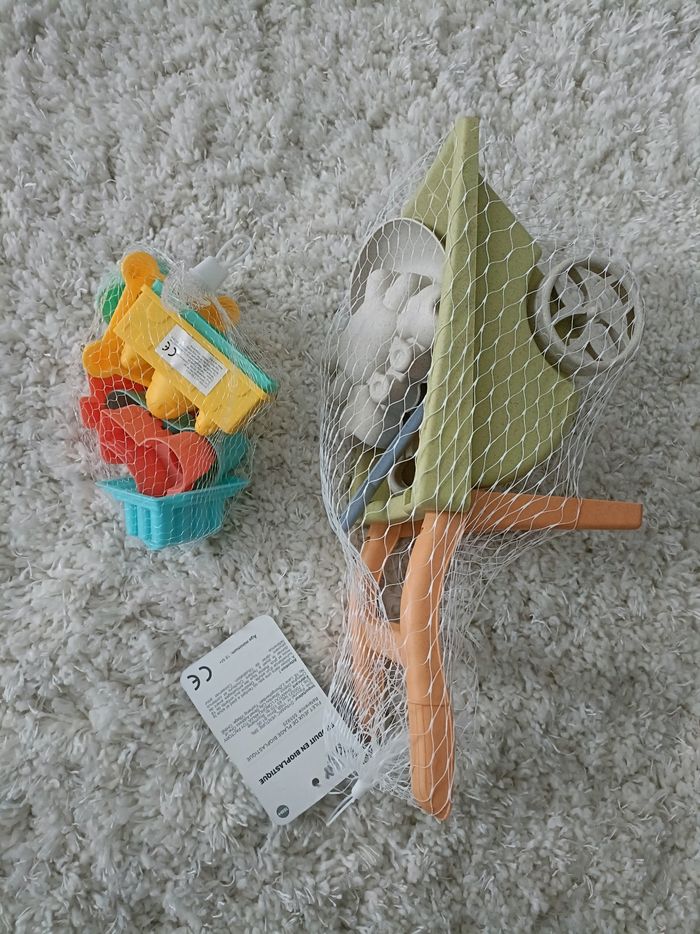 Lots de jouets d'eau - photo numéro 4