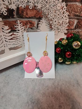 Boucles d'oreilles pendante en résine