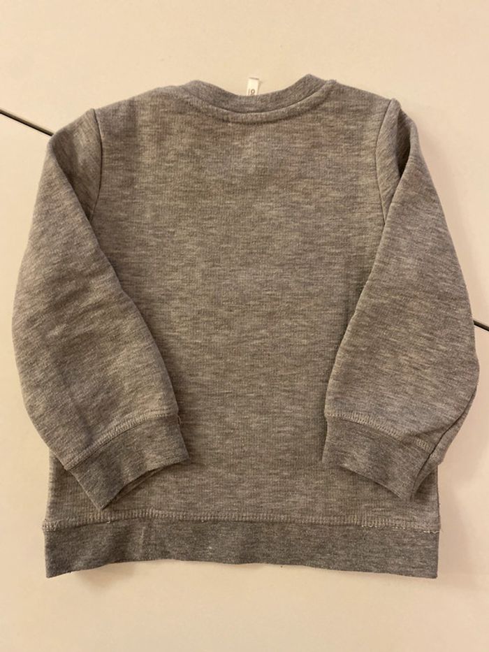 Pull gris - photo numéro 3