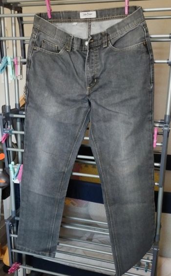 Jean gris