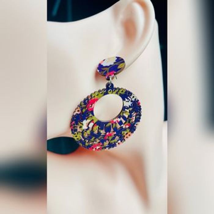 Boucles d'oreilles en bois, faites main!