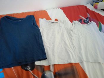 T-shirts sans manche Kiabi