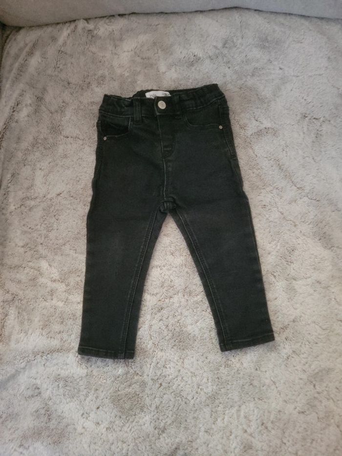 Jeans Zara noir 86 cm