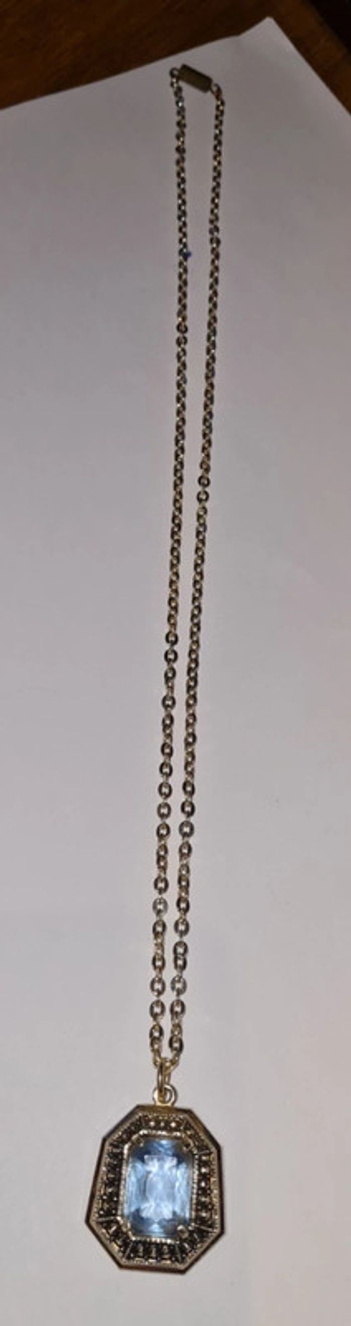 Collier +pendentif