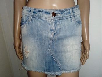 Jupe en jean stradivarius taille 34