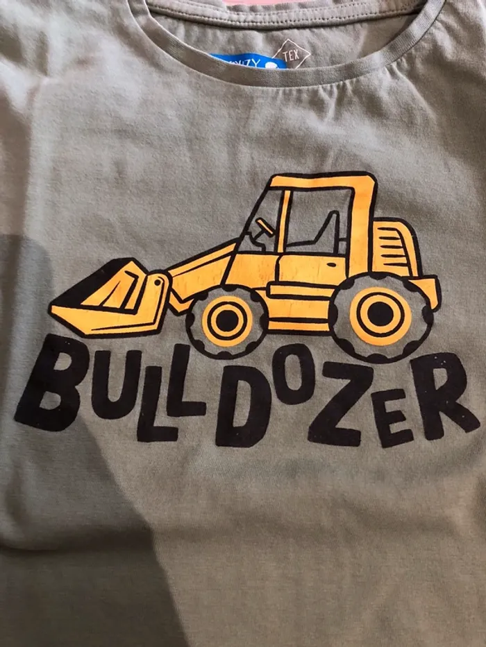 Tee shirt bulldozer - photo numéro 2
