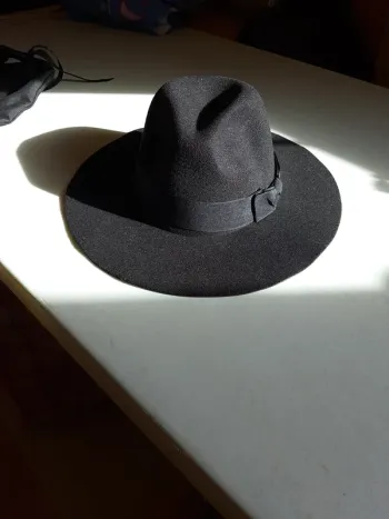 Chapeau
