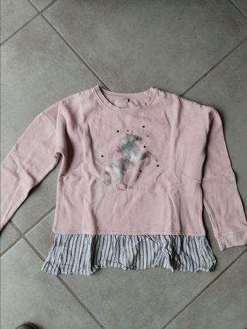 Sweat, taille 10 ans