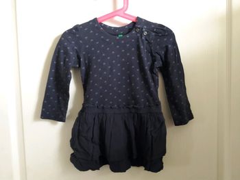 Belle robe Benetton 18m
