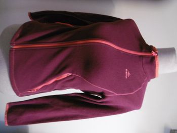 quechua decathlon veste polaire  T 10 11 ans