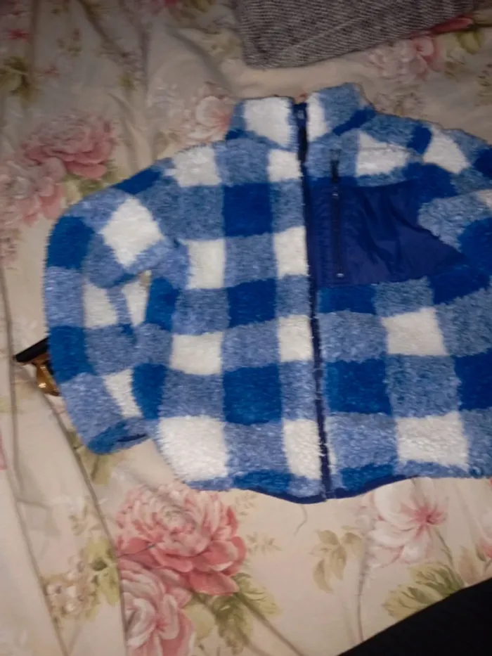 Blouson garçon tbe 6;7 ans - photo numéro 2