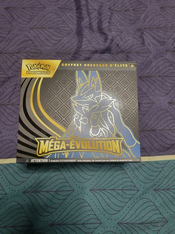 Boite ETB mega-evolution