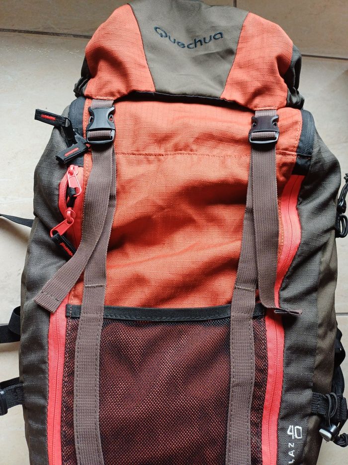 Sac quechua forclaz 40l